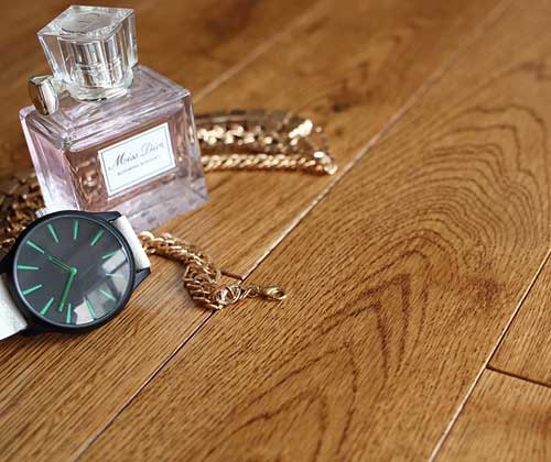 揭秘安信地板為何選美國紅橡木做純實木地板