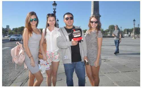 為中國的家電品牌代言  統帥在巴黎直播品牌秀