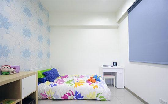 低成本裝修的89平3居室 巧用壁紙妝點空間