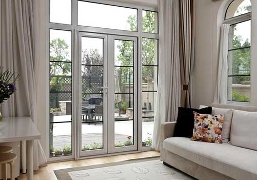 聚焦中國(guó)門窗十大品牌 探究簡(jiǎn)約整體門窗成功之道 聚焦中國(guó)門窗十大品牌 探究簡(jiǎn)約整體門窗成功之道