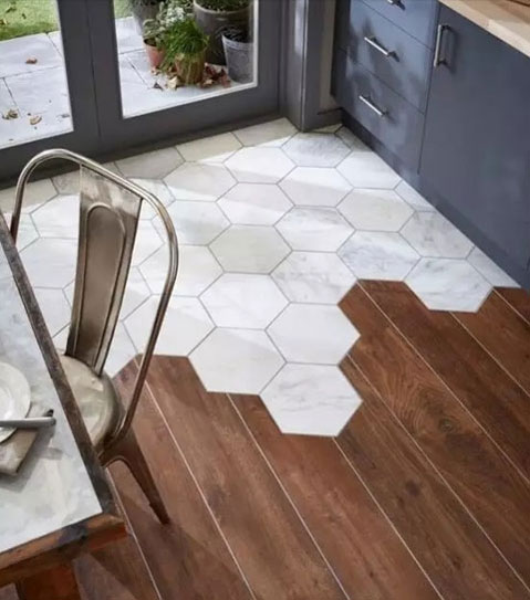 百搭生活 木地板與瓷磚混合搭配營造靚麗家居風景