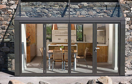 門窗品牌肩負行業重任 用匠心為用戶打造幸福家居