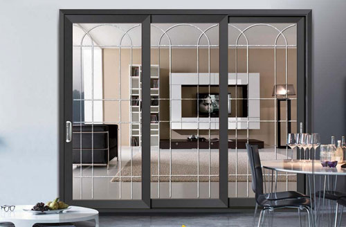 中小門窗企業(yè)立足產(chǎn)品本身 售后安裝不能馬虎 中小門窗企業(yè)立足產(chǎn)品本身 售后安裝不能馬虎