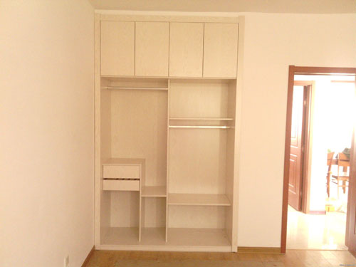 緊跟市場步調 衣柜企業發展核心應注重消費者需求 緊跟市場步調 衣柜企業發展核心應注重消費者需求