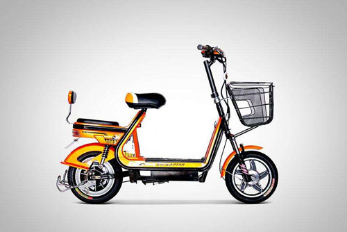 中國電動車品牌如何與互聯網接軌實現盈利?