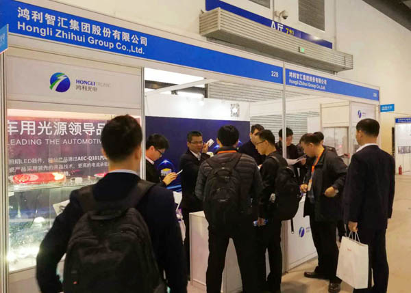 矩陣ADB系統：開啟LED汽車照明智能化時代