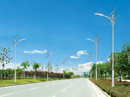 為什么說太陽能路燈是風景區的最佳伴侶?