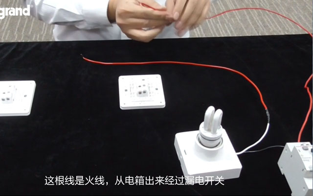 中國(guó)十大開(kāi)關(guān)品牌:雙控開(kāi)關(guān)接線步驟 中國(guó)十大開(kāi)關(guān)品牌:雙控開(kāi)關(guān)接線步驟