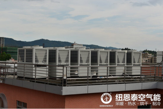 怎么說，聽說空氣能要搶空調(diào)的飯碗了？