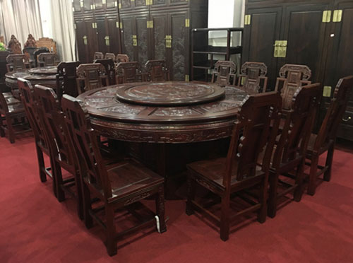 紅木家具企業怎樣擺脫行業束縛 實現領航發展 紅木家具企業怎樣擺脫行業束縛 實現領航發展