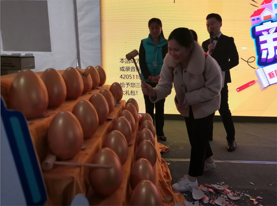 海信家用中央空調(diào) “挑戰(zhàn)新居味”體驗(yàn)式總裁簽售會(huì)成功舉辦 海信家用中央空調(diào) “挑戰(zhàn)新居味”體驗(yàn)式總裁簽售會(huì)成功舉辦