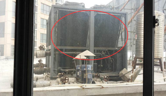 盛夏空調(diào)突然不制冷，隔壁老師傅只教我一招，卻是實(shí)用!