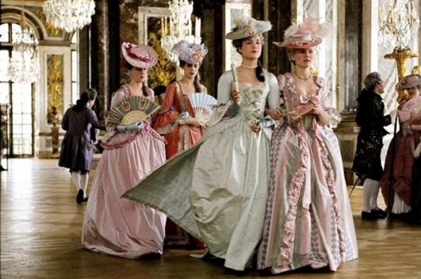 羽毛，賦予奢華壁紙獨一無二的靈氣