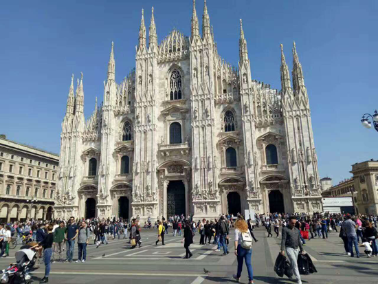 品牌日記|金達(dá)照明優(yōu)秀經(jīng)銷(xiāo)商歐洲豪華之旅