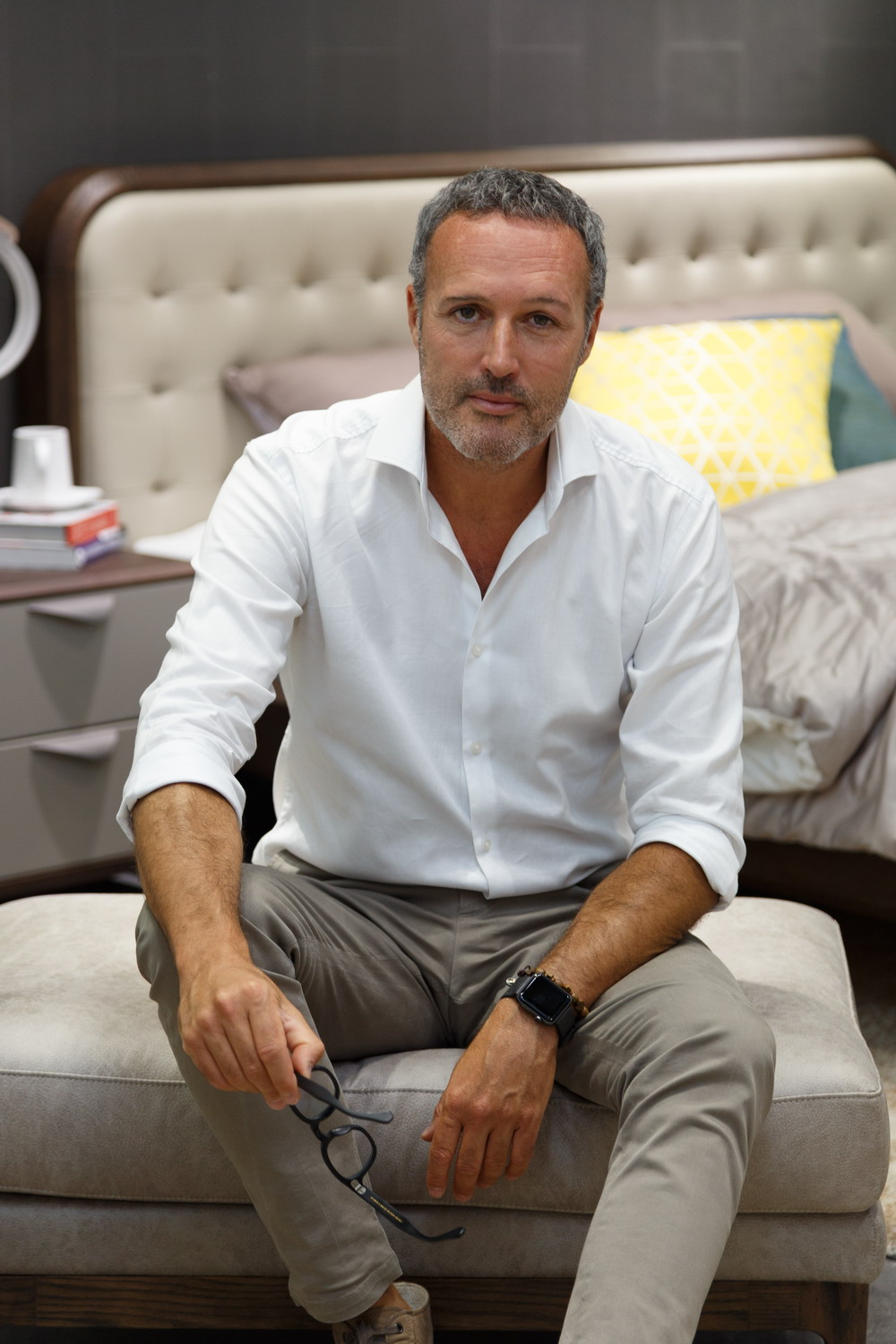 家具品牌榮譽|華鶴ISOLA新品獲32項國家外觀設計專利權 家具品牌榮譽|華鶴ISOLA新品獲32項國家外觀設計專利權