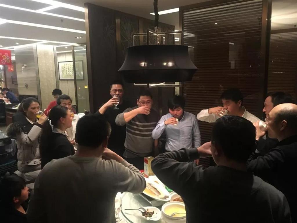 品牌大事|歐聯衛浴河南區域年終經銷商座談會舉行 品牌大事|歐聯衛浴河南區域年終經銷商座談會舉行