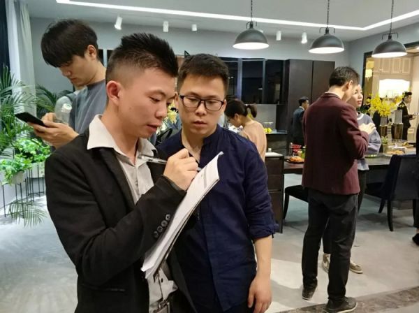 品牌大事|晾媽智能晾衣架亮相家具展,黑科技燃動廣州 品牌大事|晾媽智能晾衣架亮相家具展,黑科技燃動廣州