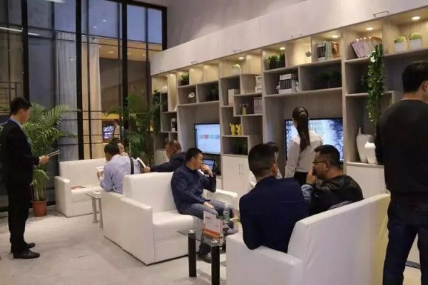 品牌大事|晾媽智能晾衣架亮相家具展,黑科技燃動廣州 品牌大事|晾媽智能晾衣架亮相家具展,黑科技燃動廣州