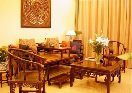 紅木家具企業多方面迎合消費者需求，獲得更廣發展空間