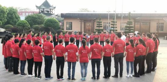 品牌大事|漢邦地板商學院第一屆精英店長集訓會收官 品牌大事|漢邦地板商學院第一屆精英店長集訓會收官