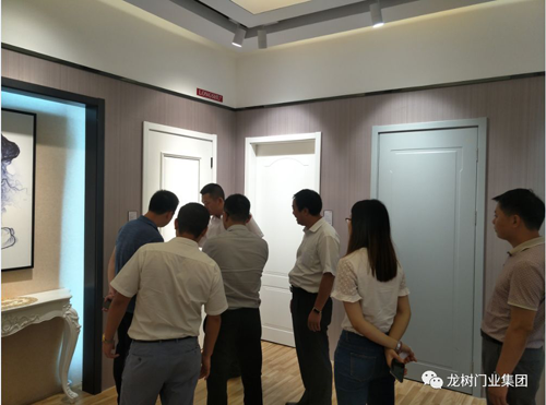品牌日記|佛山中交房地產(chǎn)開發(fā)公司領導蒞臨龍樹門業(yè)考察 品牌日記|佛山中交房地產(chǎn)開發(fā)公司領導蒞臨龍樹門業(yè)考察