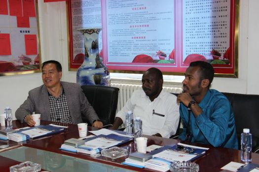 蘇丹共和國阿里董事長與雙玉防水集團達成戰略合作協議