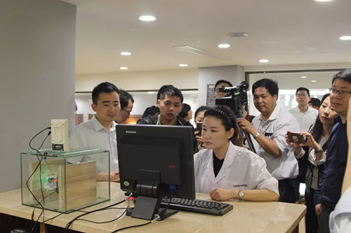 走進(jìn)兔寶寶,了解“品字標(biāo)”企業(yè)如何為高品質(zhì)實(shí)力代言 走進(jìn)兔寶寶,了解“品字標(biāo)”企業(yè)如何為高品質(zhì)實(shí)力代言