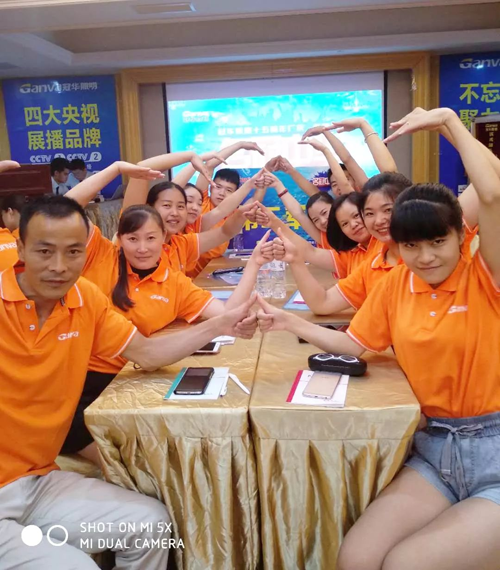 冠華終端爆破第三站:四川,向陽而生,全力盛放 冠華終端爆破第三站:四川,向陽而生,全力盛放