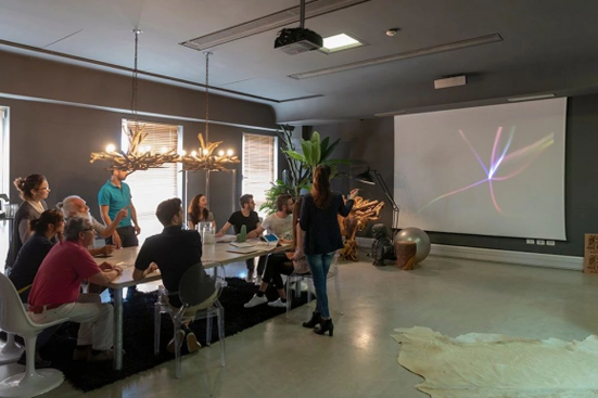 用頂尖設計講好品牌故事 德爾地板全球化思維下的新布局 用頂尖設計講好品牌故事 德爾地板全球化思維下的新布局