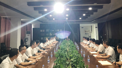 品牌大事|楚楚吊頂2018年中會議隆重召開 品牌大事|楚楚吊頂2018年中會議隆重召開