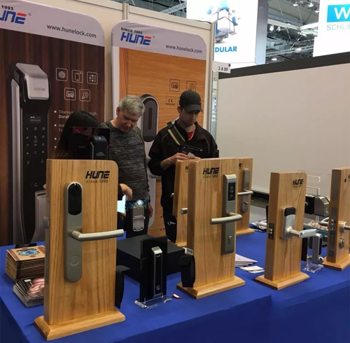 科裕指紋鎖亮相德國展,獨特技術產品優勢比肩國際品牌 科裕指紋鎖亮相德國展,獨特技術產品優勢比肩國際品牌