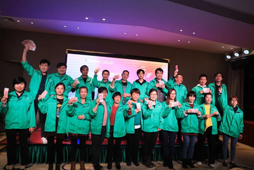 “匠心筑夢·伊思曼股份新春喜樂會”開啟2019新征程