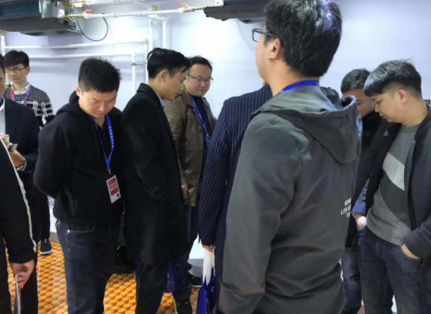 上海熱泵展開展首日，伊蕾科斯空氣能展區人氣爆棚！