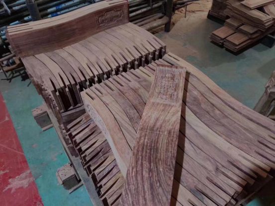 大展鴻紅木家具在新中式中獨領風騷,憑的是什么? 大展鴻紅木家具在新中式中獨領風騷,憑的是什么?