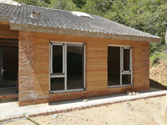 農(nóng)村自建房封窗戶安裝斷橋鋁門窗，便宜又安全 