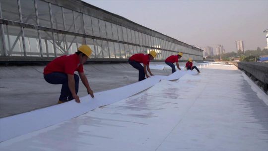 東方雨虹復合防水卷材在紅旗長春基地項目的應用案例