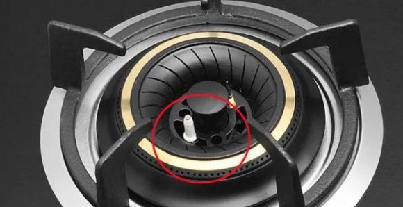 燃氣灶為什么會熄火?如何讓它火力持久猛烈! 燃氣灶為什么會熄火?如何讓它火力持久猛烈!