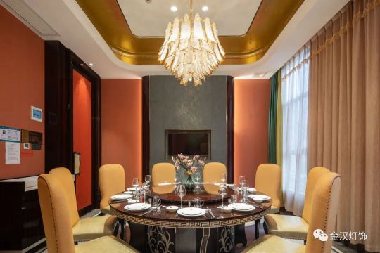 品牌案例|金漢燈飾助力十堰四季來福飯店造就好設(shè)計典范 品牌案例|金漢燈飾助力十堰四季來福飯店造就好設(shè)計典范