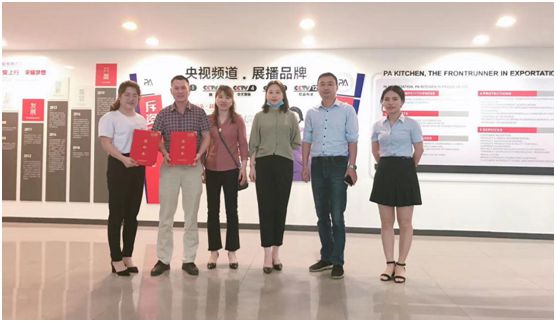 品愛(ài)全屋定制新品發(fā)布會(huì)圓滿落幕 掀起簽約熱潮 品愛(ài)全屋定制新品發(fā)布會(huì)圓滿落幕 掀起簽約熱潮