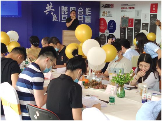 合作共贏 佛山建材行業(yè)商會資源對接會(品愛專場)成功舉辦 合作共贏 佛山建材行業(yè)商會資源對接會(品愛專場)成功舉辦