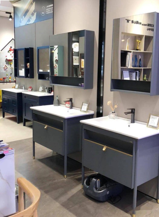 快看！極具金牌風范與品牌屬性的終端店面新形象