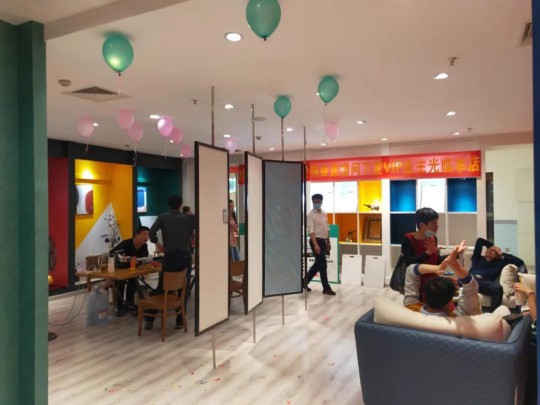 鱷魚漆:線上線下聯動,產業版圖擴張 鱷魚漆:線上線下聯動,產業版圖擴張