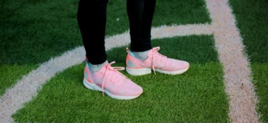 兼具實力和顏值的三款高性價比跑鞋，你最喜歡哪一款？