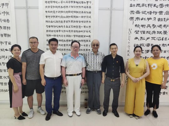 中山市燈飾照明行業協會黨支部出席建黨99周年李圯書法展 