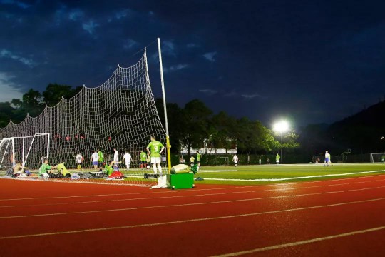 分析：LED會否會占領足球場照明？