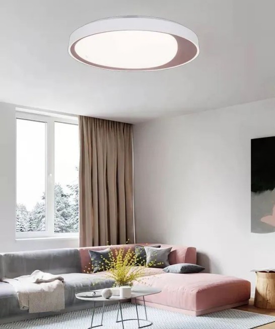 客廳主燈應(yīng)該如何挑選， 是吸頂燈，吊燈，還是？