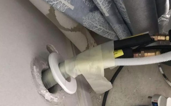 空調掛機排水管與空調眼一樣高，可以嗎？