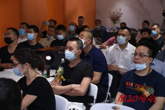 順成陶瓷集團“順動智能系統"于廣東佛山正式發布并啟動 順成陶瓷集團“順動智能系統"于廣東佛山正式發布并啟動