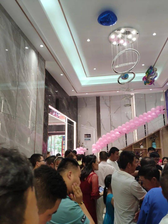 威爾斯陶瓷云南瀘西和彌勒兩大旗艦店盛大開業！