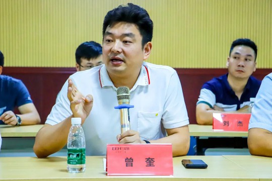 熱烈歡迎湖北省窗業協會領導蒞臨億合門窗參觀交流